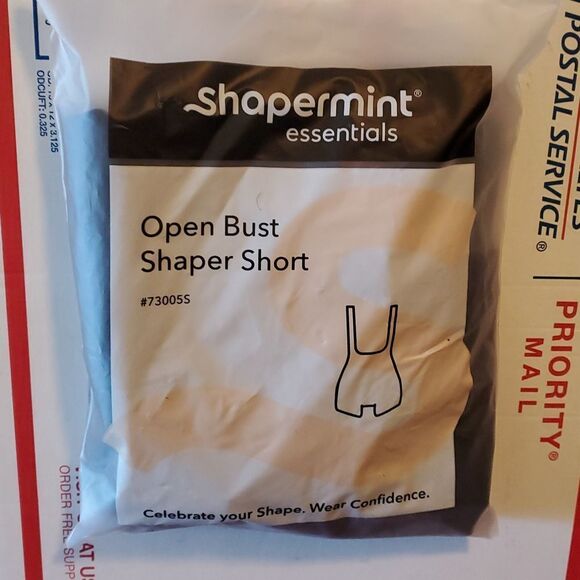 SHAPERMINT ESSENTIALS  OPEN BUST SHAPER SHORTS NEW 2XL - Picture 2 of 7